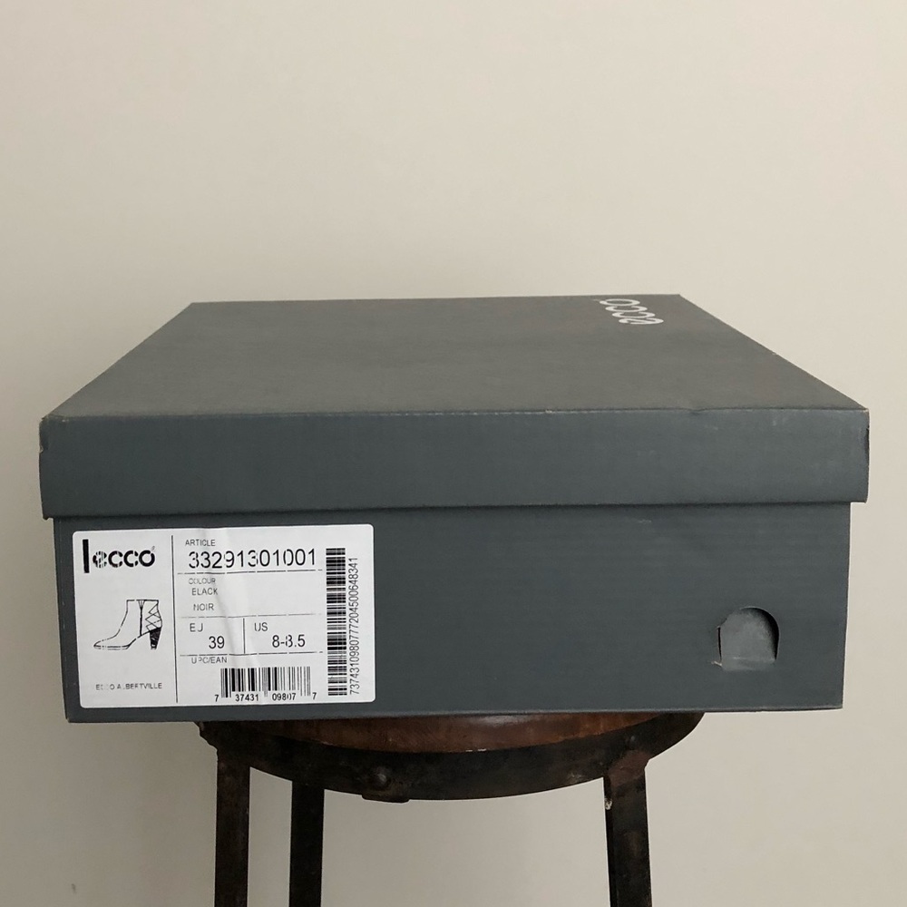 Genuine Leather Boots in Black by Ecco - Picture 2 of 8